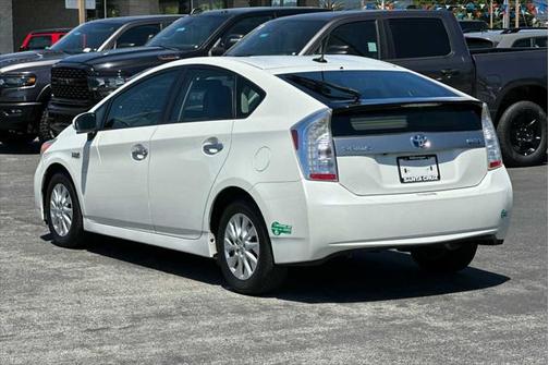 2013 Toyota Prius Plug-in Advanced