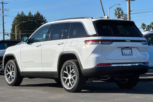 2025 Jeep Grand Cherokee Limited
