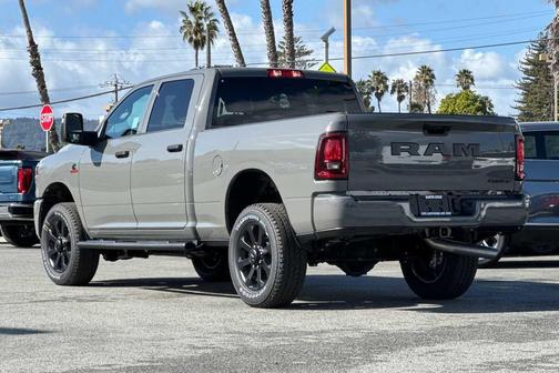 2026 RAM 2500 Black Express Crew Cab 4x4 6'4' Box