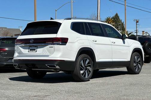 White Pearl 2026 Volkswagen Atlas 2.0T SEL
