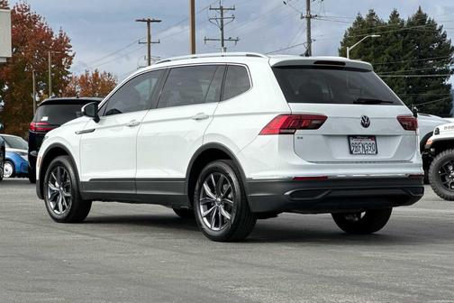 2022 Volkswagen Tiguan 2.0T SE