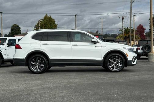 2022 Volkswagen Tiguan 2.0T SE