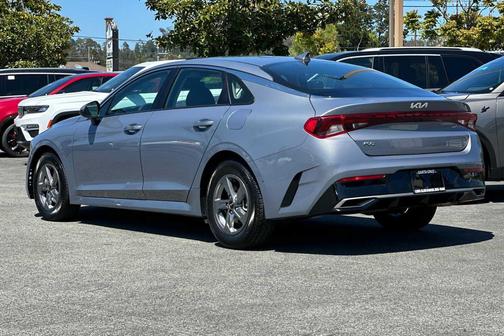 2022 Kia K5 LXS