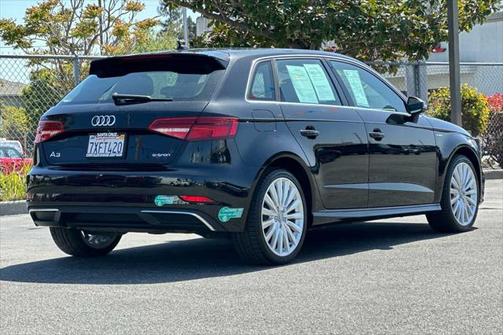 2017 Audi A3 e-tron 1.4T Premium