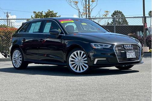 2017 Audi A3 e-tron 1.4T Premium