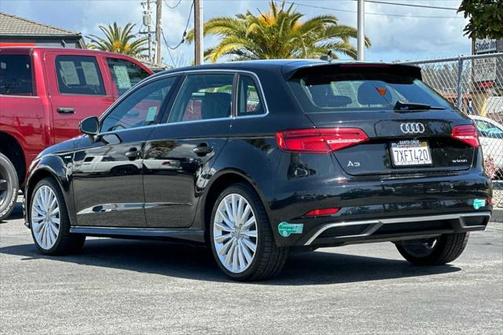 2017 Audi A3 e-tron 1.4T Premium