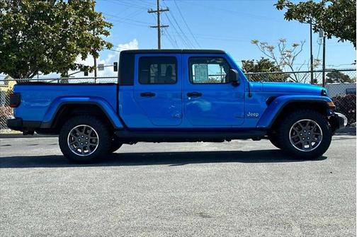 2021 Jeep Gladiator Overland