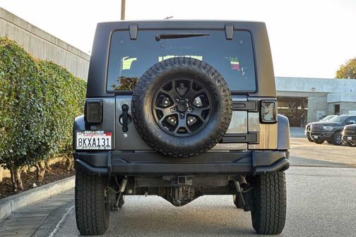 2016 Jeep Wrangler Sahara