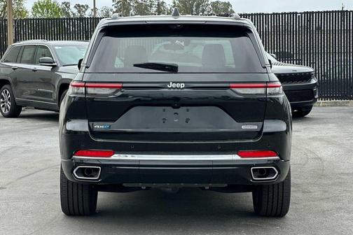 2023 Jeep Grand Cherokee 4xe Overland
