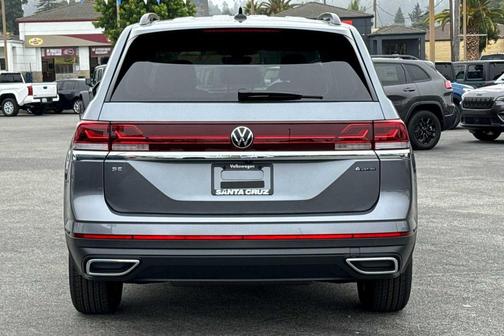 2025 Volkswagen Atlas 2.0T SE