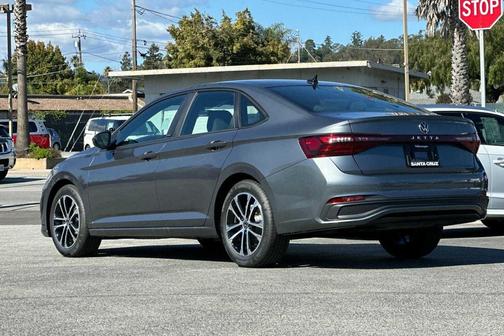 Platinum 2026 Volkswagen Jetta 1.4T S