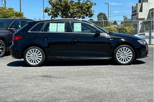 2018 Audi A3 e-tron 1.4T Tech Premium Plus