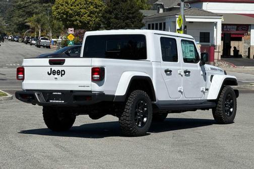 2025 Jeep Gladiator High Tide