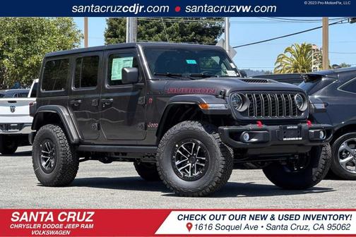 Granite Crystal Metallic Clearcoat 2026 Jeep Wrangler Rubicon