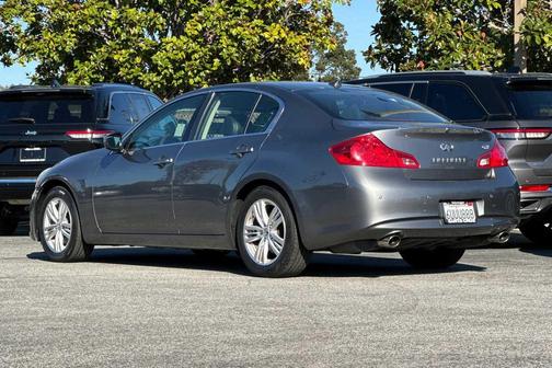 2012 INFINITI G37 Journey