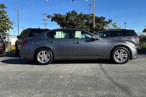 2012 INFINITI G37 Journey