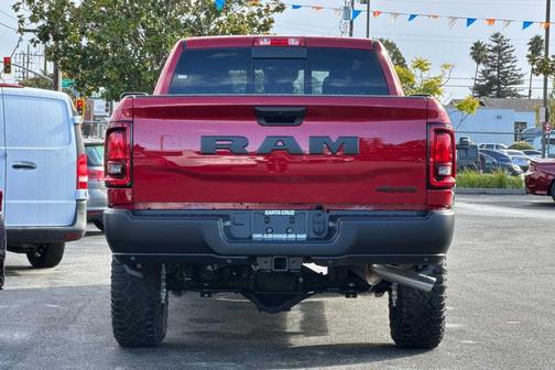 2026 RAM 2500 Tradesman Crew Cab 4x4 6'4' Box