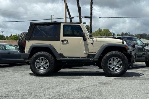 Mojave Sand Clearcoat 2016 Jeep Wrangler Rubicon