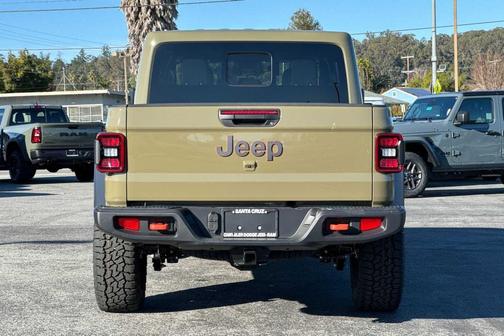 2026 Jeep Gladiator Mojave 4x4