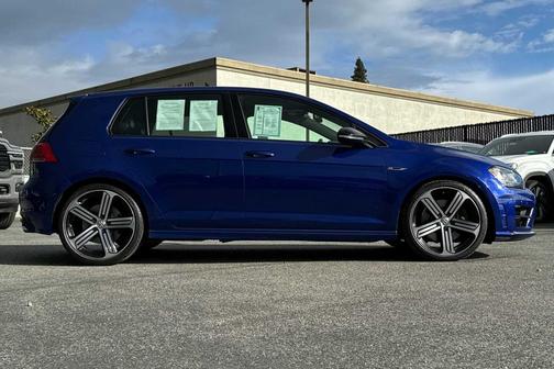 2015 Volkswagen Golf R 4-Door w/DCC & Navigation