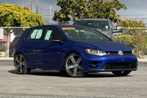2015 Volkswagen Golf R 4-Door w/DCC & Navigation