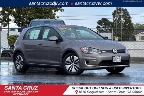 2016 Volkswagen e-Golf SE