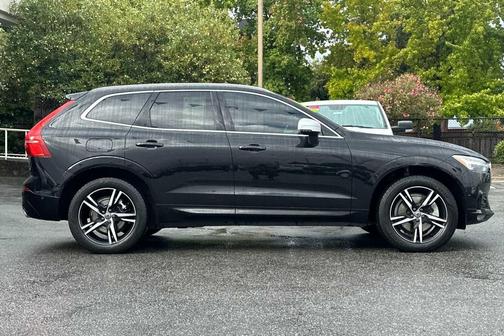 2018 Volvo XC60 T6 R-Design