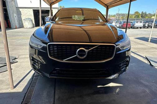 2018 Volvo XC60 T6 R-Design