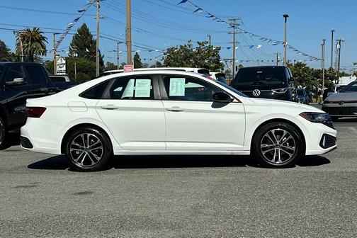 2024 Volkswagen Jetta 1.5T Sport