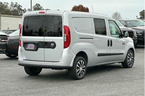 Photo 4 of 26 of 2019 RAM ProMaster City SLT