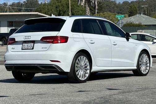 2017 Audi A3 e-tron 1.4T Premium