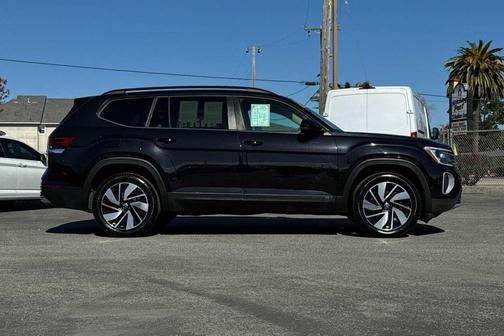2024 Volkswagen Atlas 2.0T SE w/Technology 4MOTION