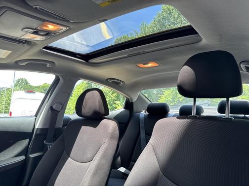 2016 Hyundai ELANTRA Value Edition