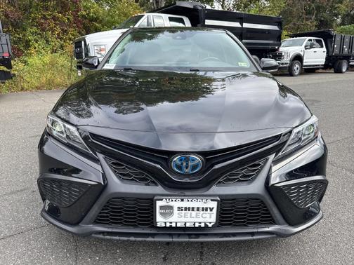 2022 Toyota Camry Hybrid Nightshade