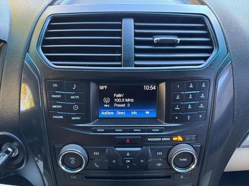 2016 Ford Explorer Base