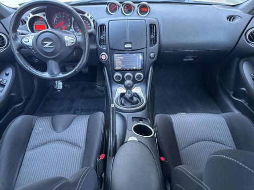 2020 Nissan 370Z Sport