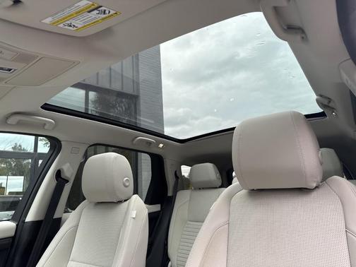 2020 Land Rover Discovery Sport SE