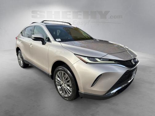 2022 Toyota Venza XLE