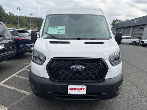 2025 Ford Transit-250 148 WB Medium Roof Cargo