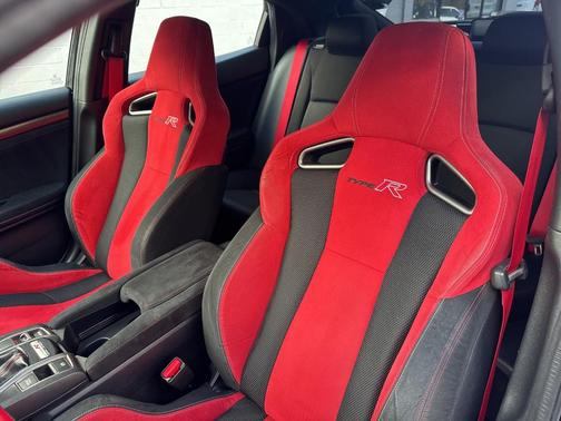 2018 Honda Civic Type R Touring