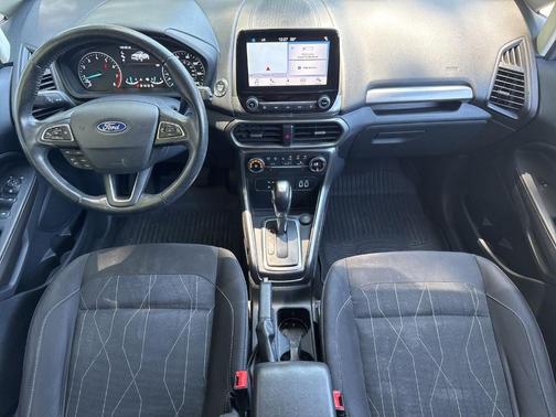 Moondust Silver Metallic 2019 Ford EcoSport SE