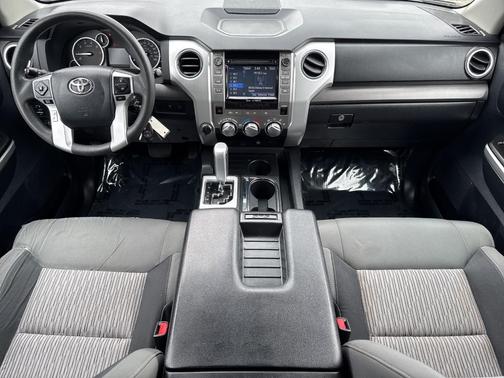 2015 Toyota Tundra SR5