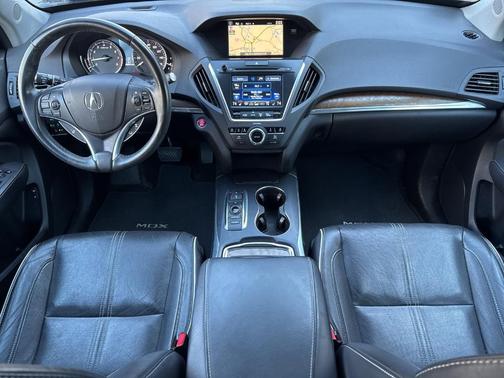 2017 Acura MDX 3.5L w/Advance Package