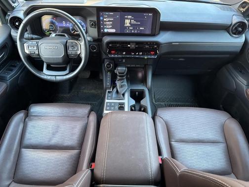 2024 Toyota Land Cruiser Base