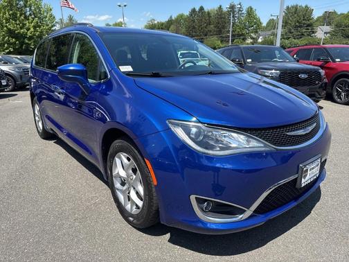 Ocean Blue Metallic 2019 Chrysler Pacifica Touring Plus