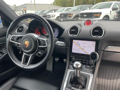 2018 Porsche 718 Cayman Base