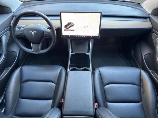 2019 Tesla Model 3 Long Range