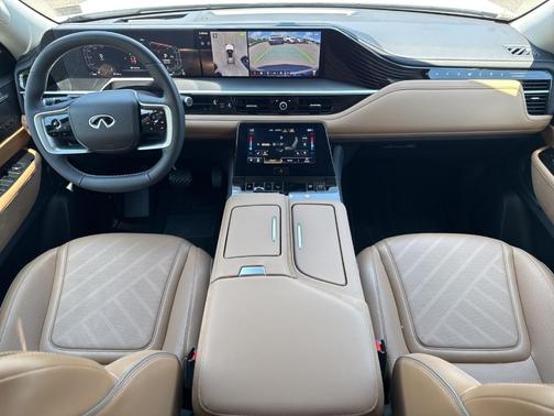 2025 INFINITI QX80 Luxe