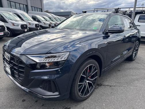 2023 Audi Q8 55 Prestige