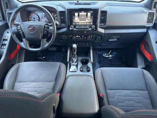 2022 Nissan Frontier PRO-4X